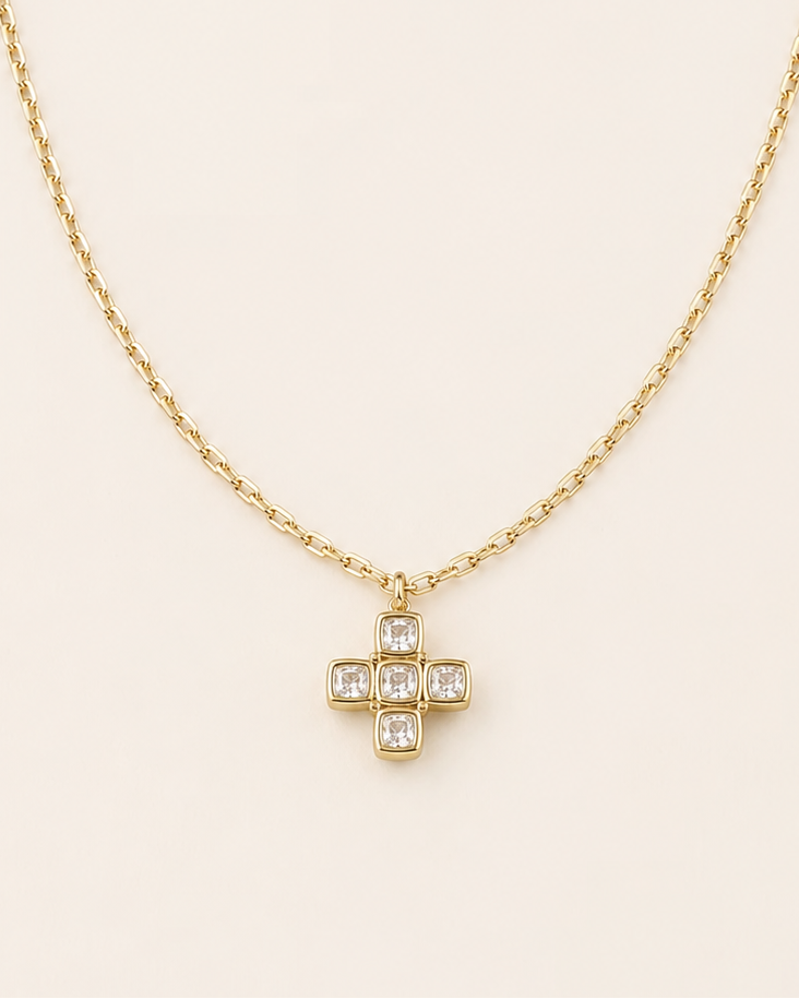 Cali | Chunky Cross Necklace